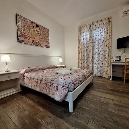 B&B La Locanda Del Sorriso Orte Kültér fotó