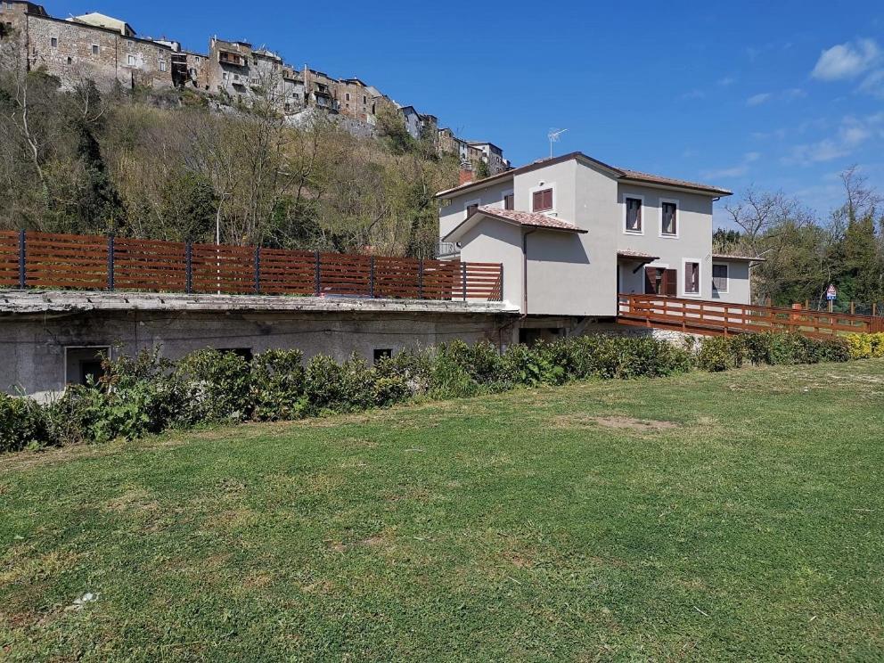 B&B La Locanda Del Sorriso Orte Kültér fotó